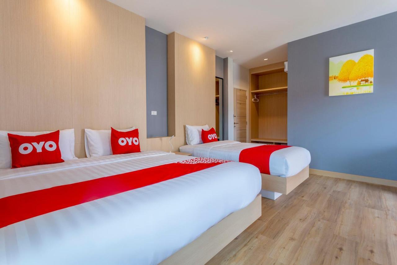 Oyo 1053 Bloom Guest House Чіангмай Екстер'єр фото