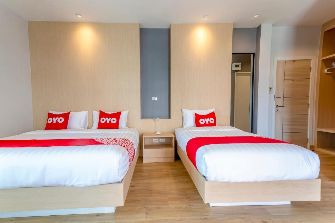 Oyo 1053 Bloom Guest House Чіангмай Екстер'єр фото