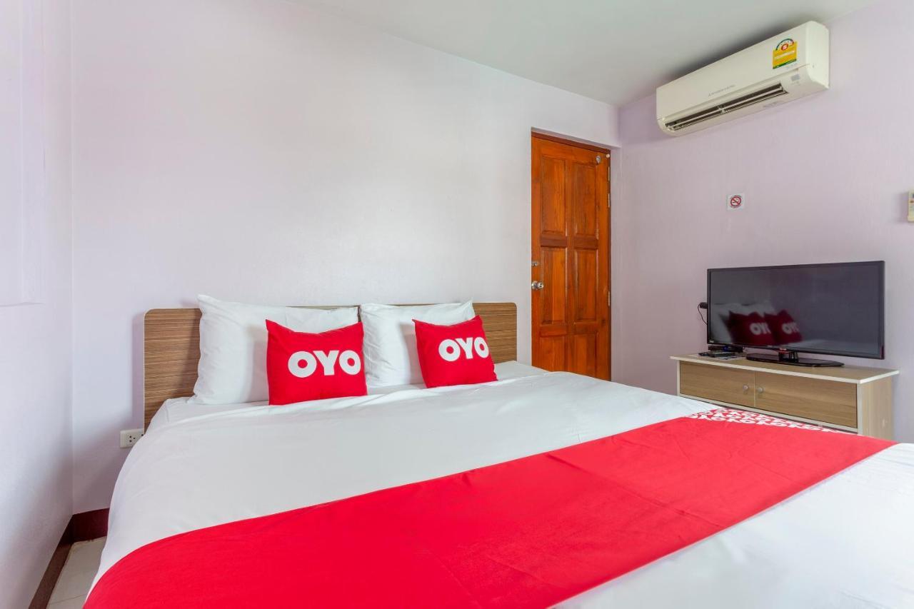 Oyo 1053 Bloom Guest House Чіангмай Екстер'єр фото